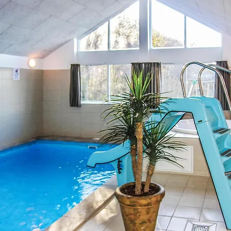 Kronens Have Tranekaer Iii 펜션 Hou (Syddanmark)